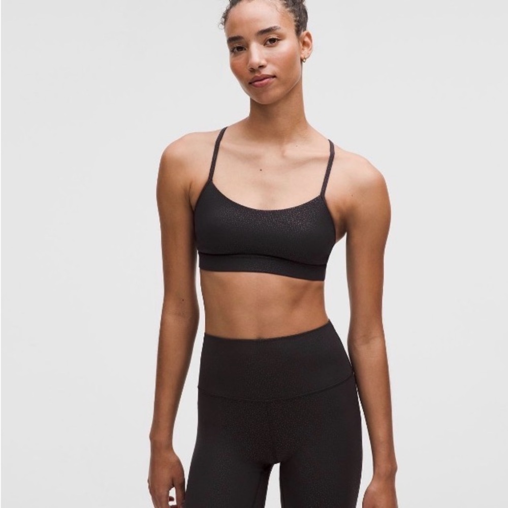 Lululemon flow Y bra nulu light support ac cups lace dot emboss black size 12